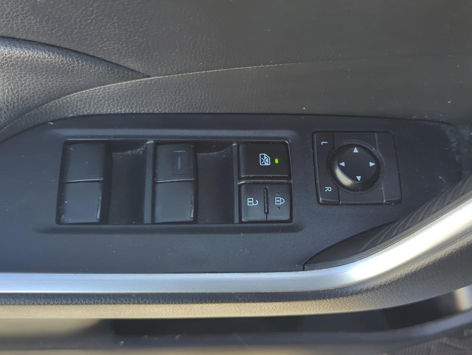 2023 Toyota RAV4 LE FWD (GS)