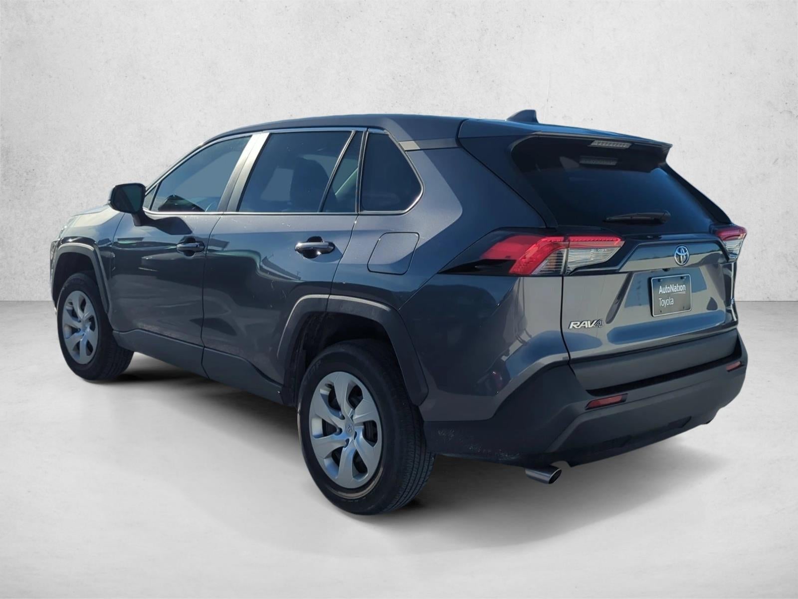 2023 Toyota RAV4 LE FWD (GS)