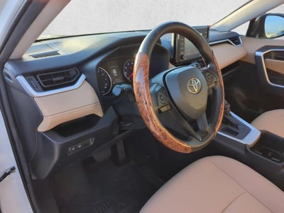 2022 Toyota RAV4 LE FWD (GS)