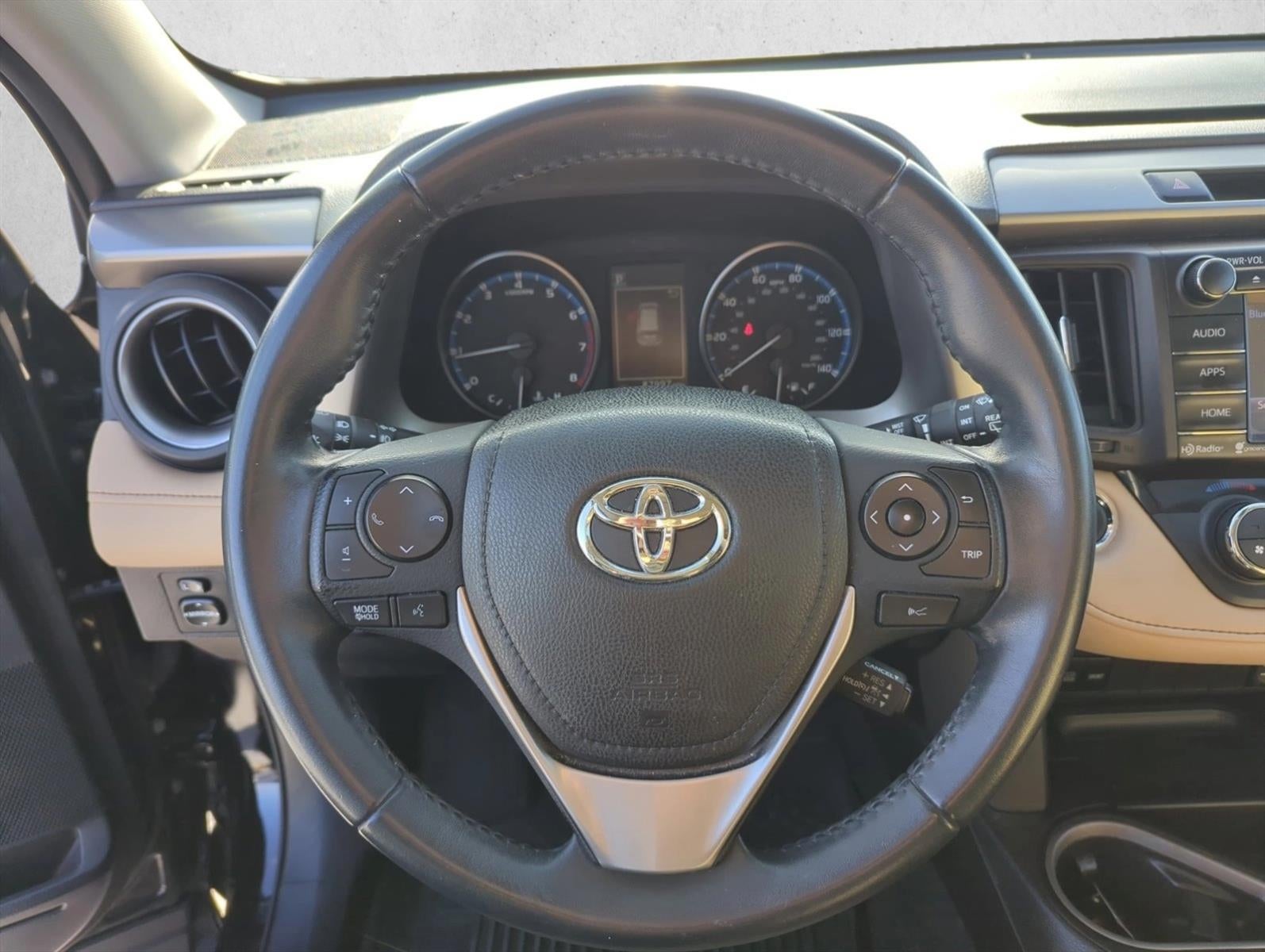 2017 Toyota RAV4 XLE AWD (Natl)
