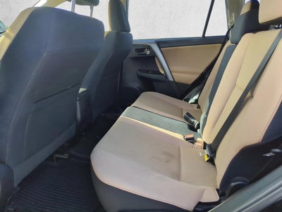 2017 Toyota RAV4 XLE AWD (Natl)