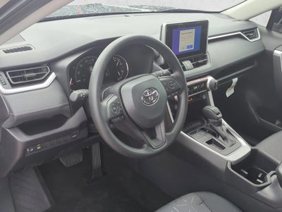 2025 Toyota RAV4 XLE FWD (GS)