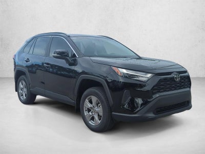 2025 Toyota RAV4 XLE FWD (GS)