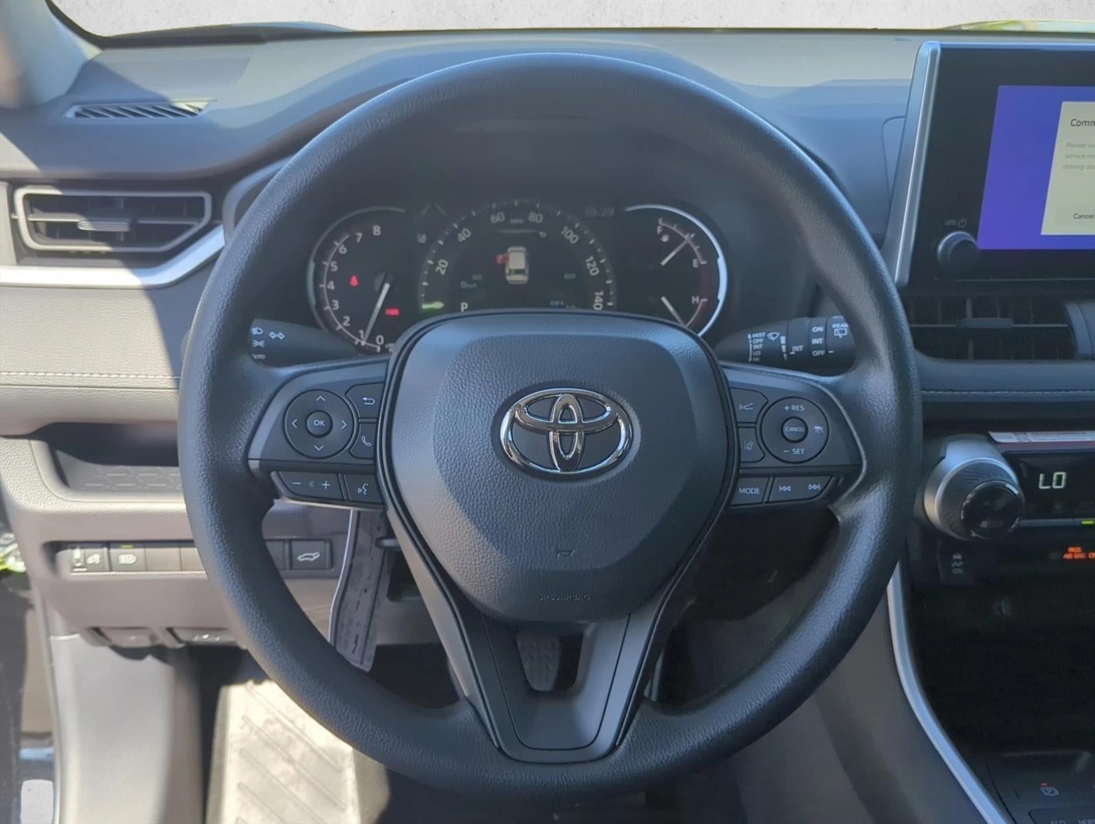 2025 Toyota RAV4 XLE FWD (GS)