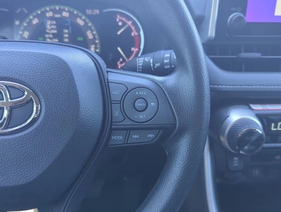 2025 Toyota RAV4 XLE FWD (GS)