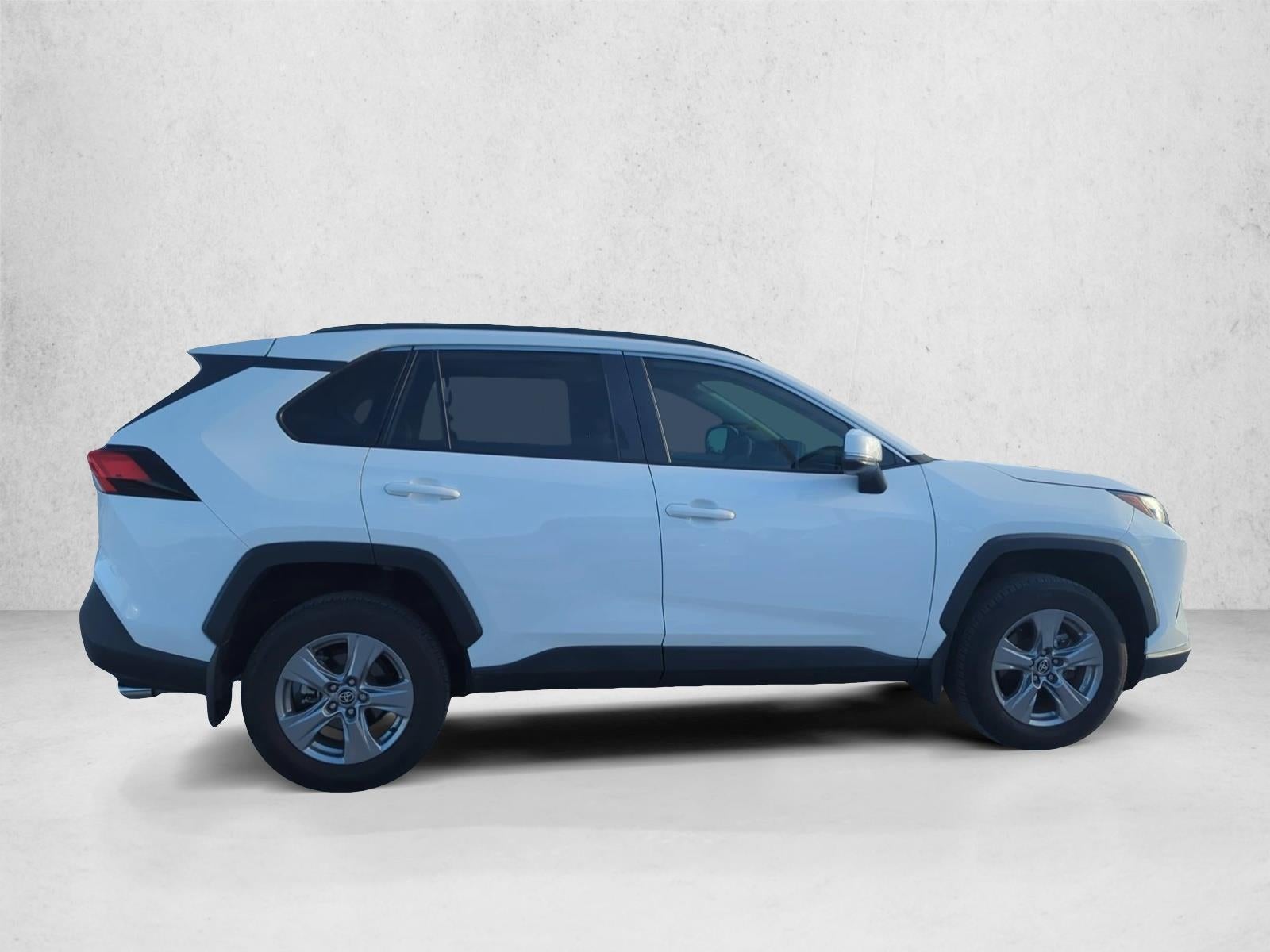 2024 Toyota RAV4 XLE FWD (Natl)