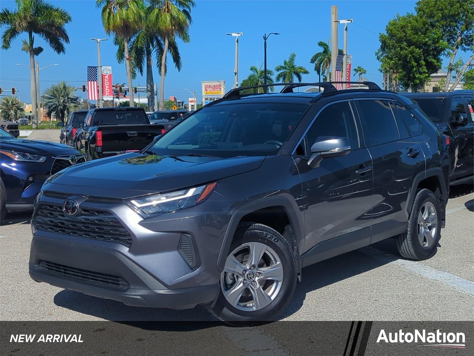 2025 Toyota RAV4 XLE FWD (Natl)