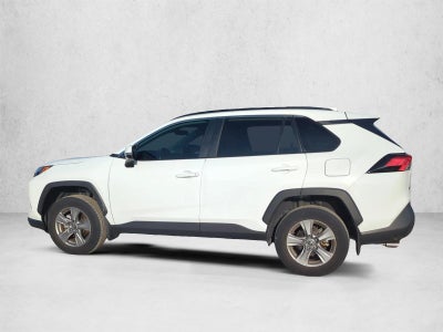 2024 Toyota RAV4 XLE FWD (Natl)