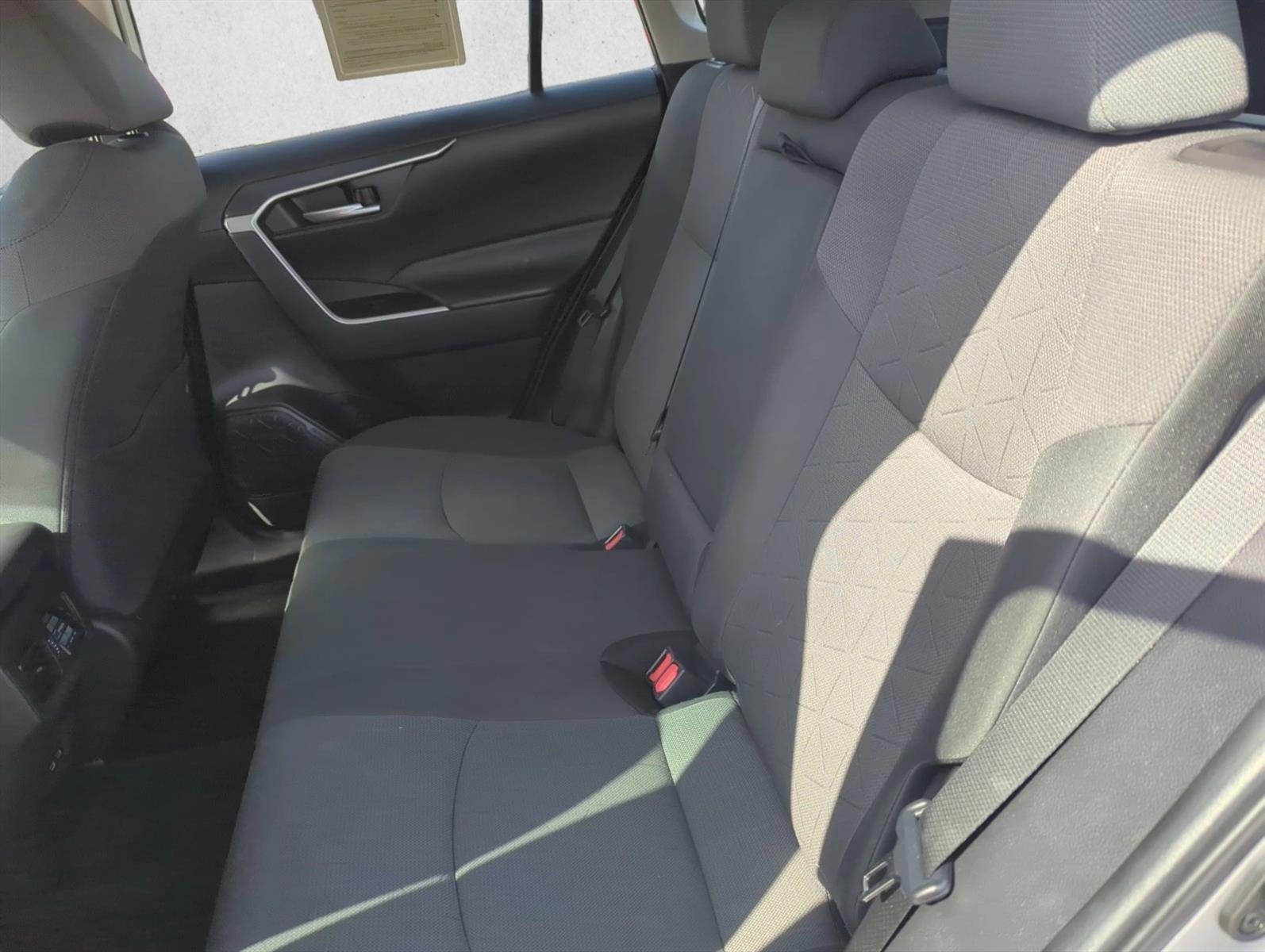 2023 Toyota RAV4 XLE FWD (GS)