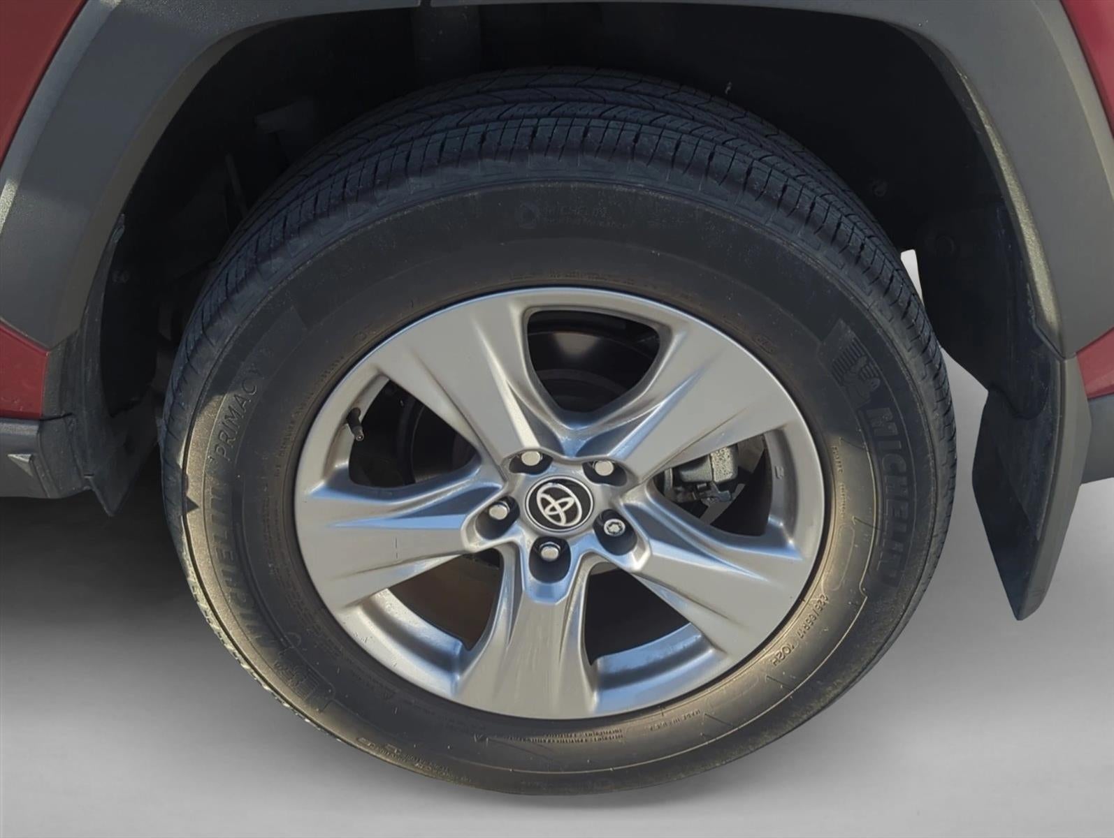 2024 Toyota RAV4 XLE FWD (Natl)