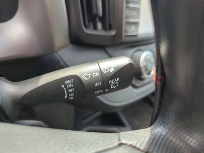 2017 Toyota RAV4 LE FWD (GS)