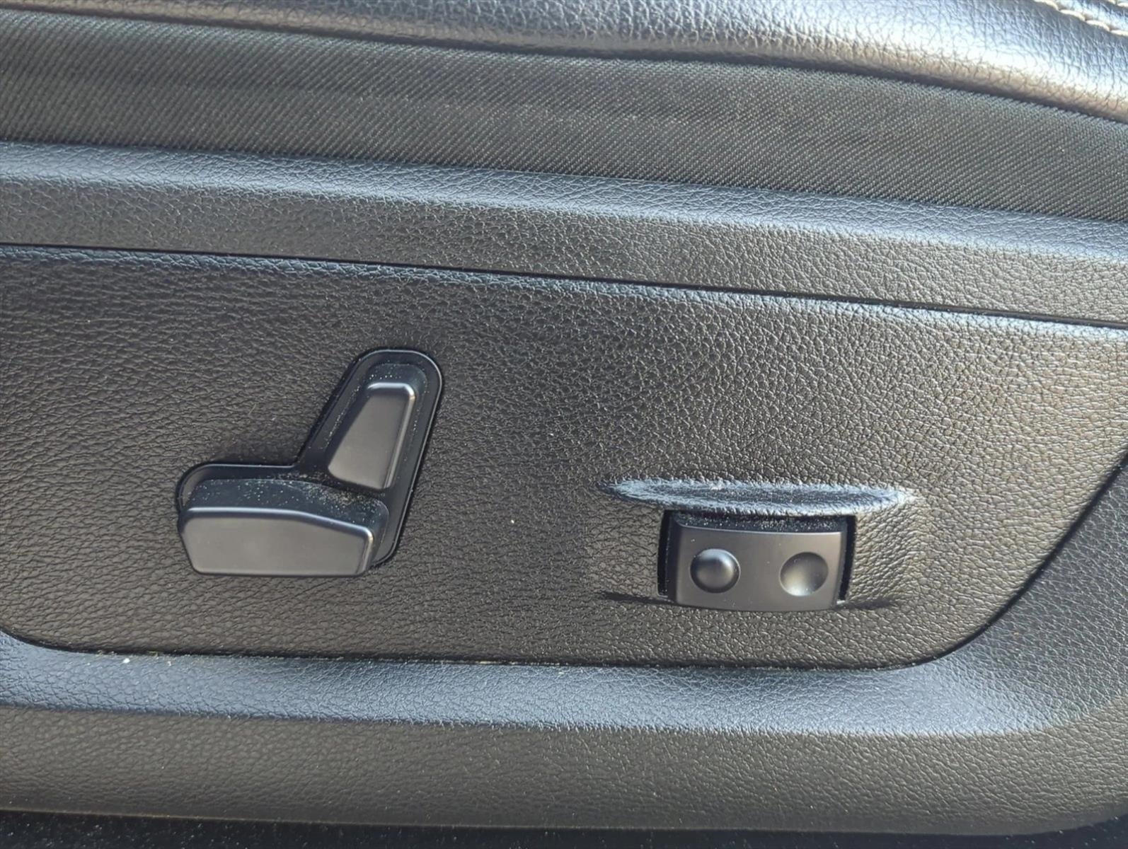 2023 RAM 3500 Laramie 4x4 Mega Cab 6'4" Box