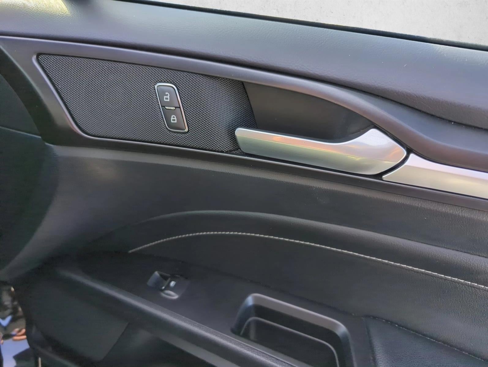 2019 Ford Fusion Titanium FWD