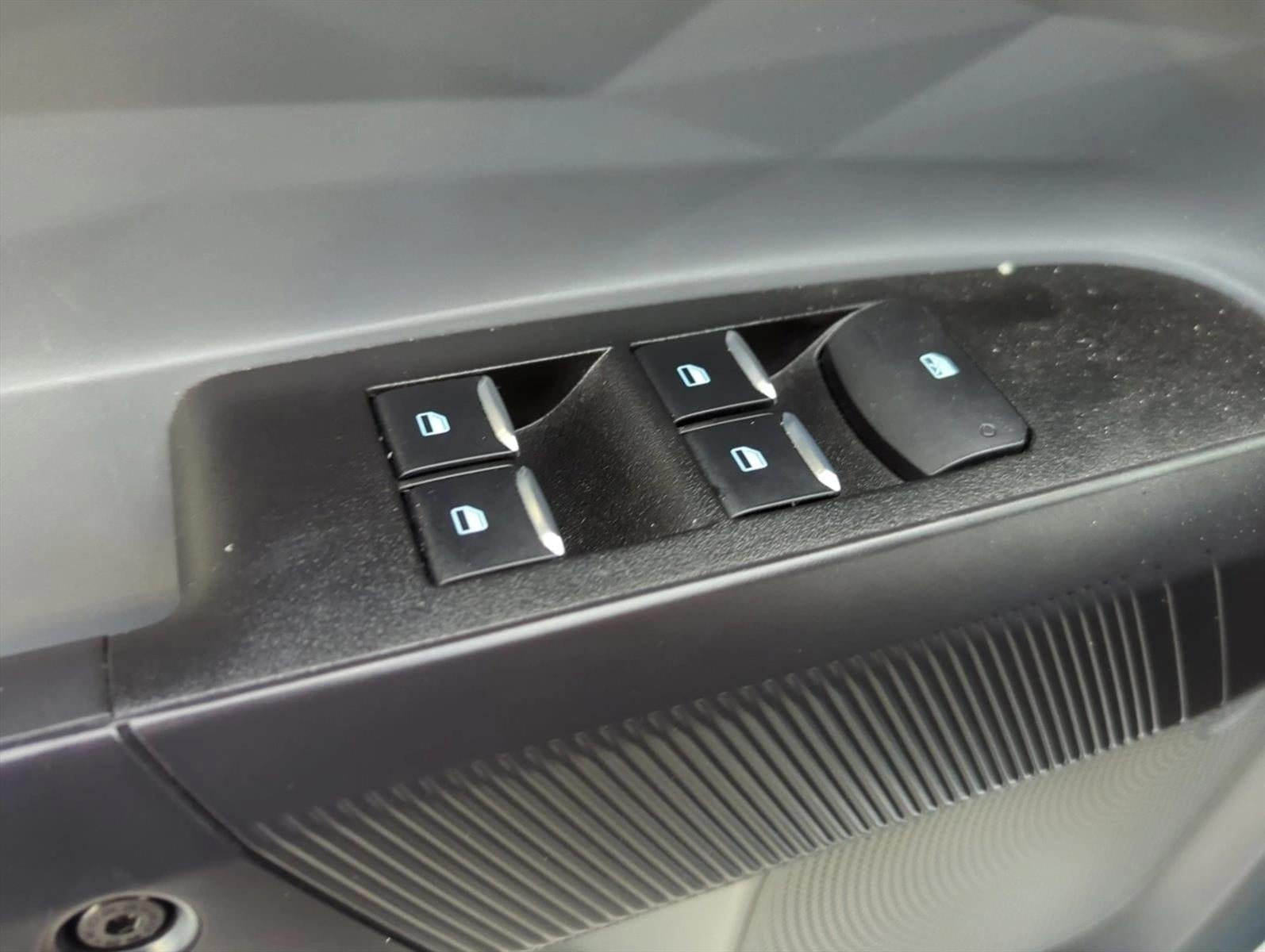 2025 Ford Maverick XL FWD SuperCrew