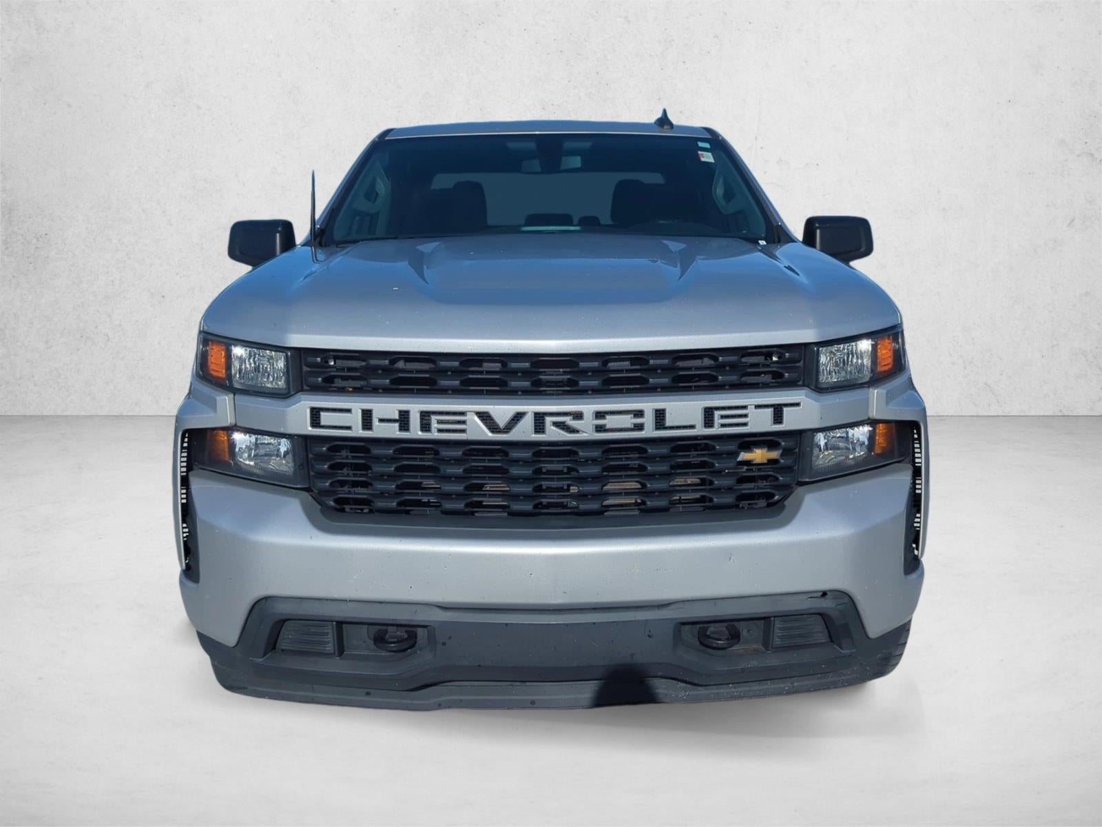 2019 Chevrolet Silverado 1500 Crew Cab Short Box 2-Wheel Drive Custom