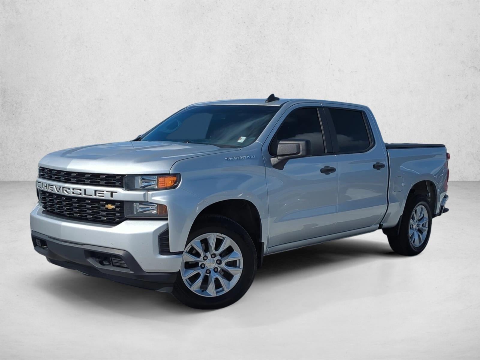 2020 Chevrolet Silverado 1500 Crew Cab Short Box 2-Wheel Drive Custom
