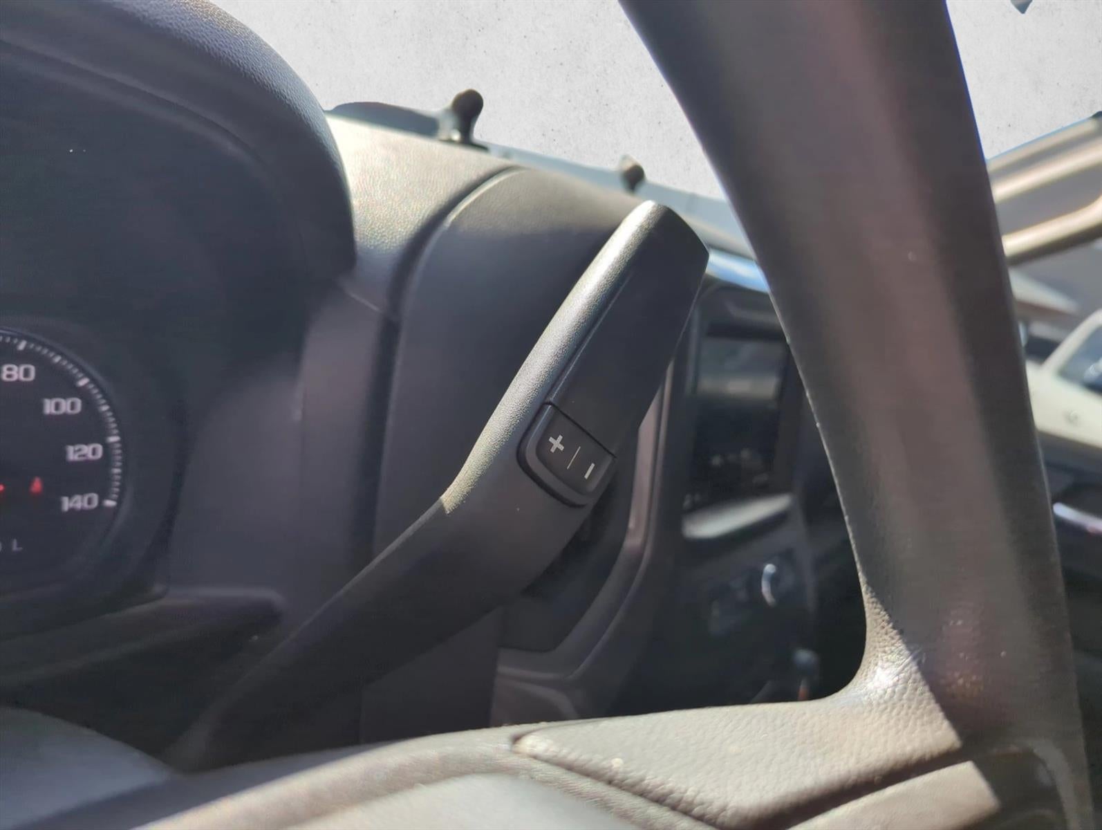 2020 Chevrolet Silverado 1500 Crew Cab Short Box 2-Wheel Drive Custom