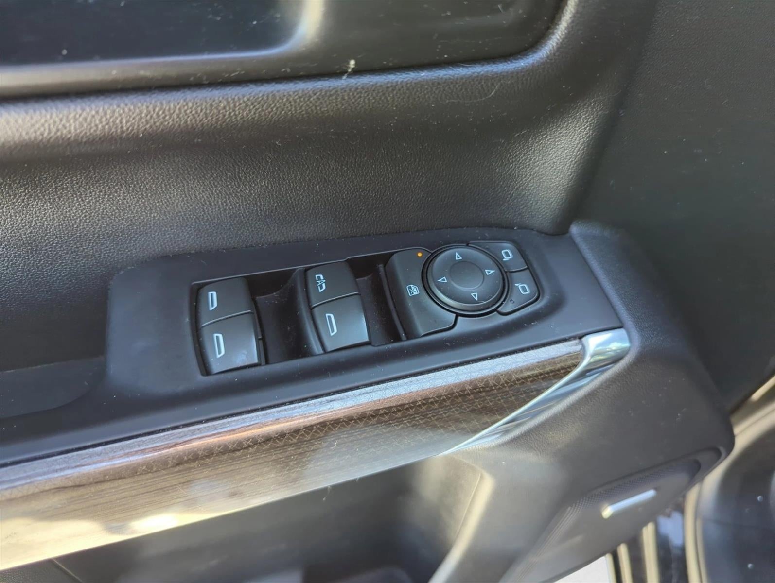 2020 Chevrolet Silverado 1500 Crew Cab Short Box 4-Wheel Drive LT Trail Boss