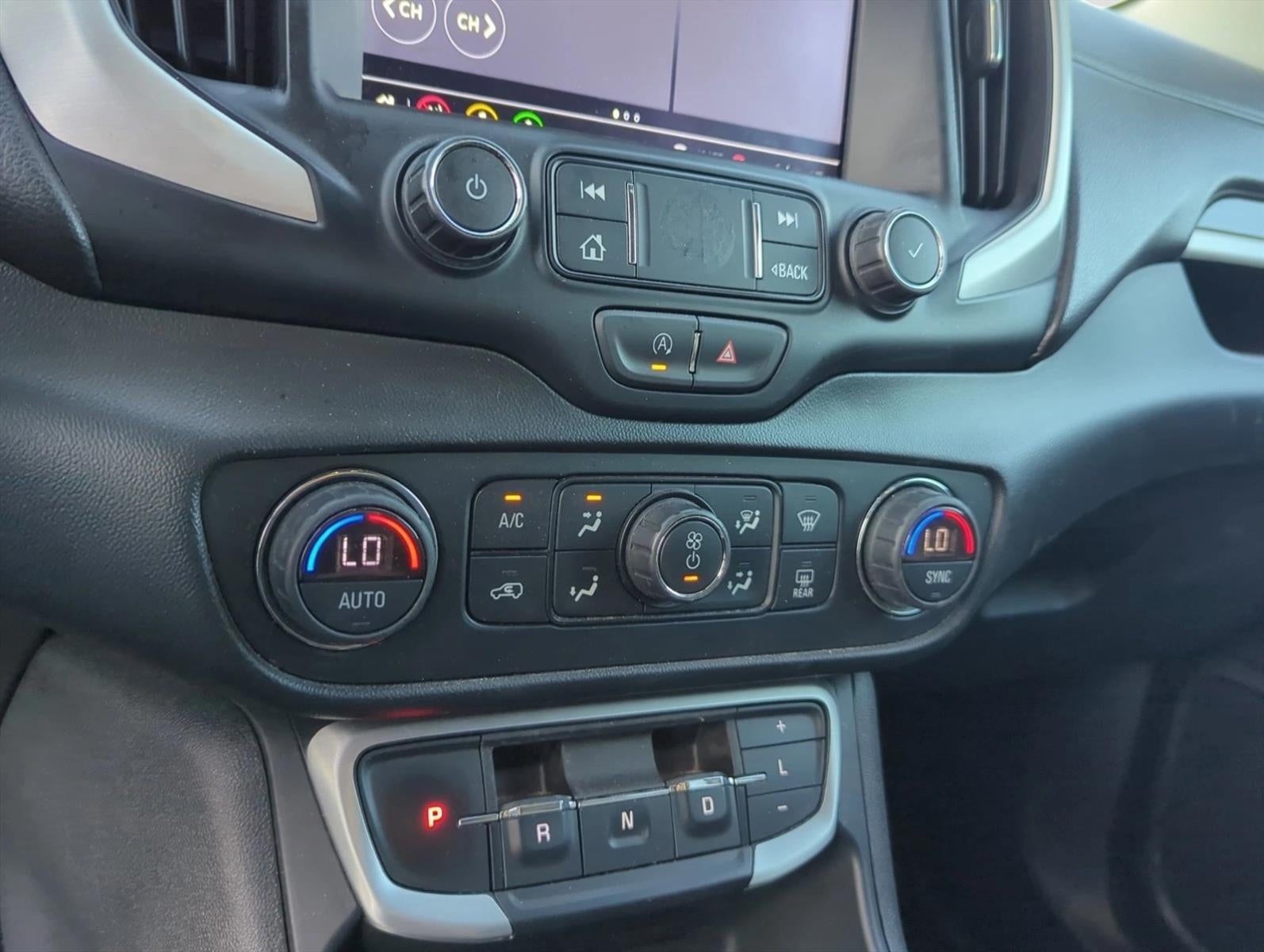 2022 GMC Terrain FWD SLT