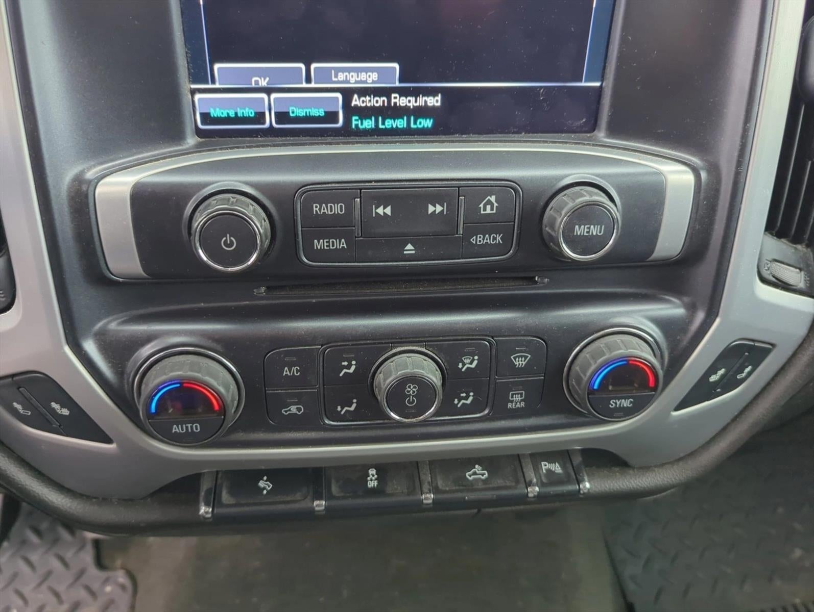 2017 GMC Sierra 1500 Crew Cab Short Box 4-Wheel Drive SLE