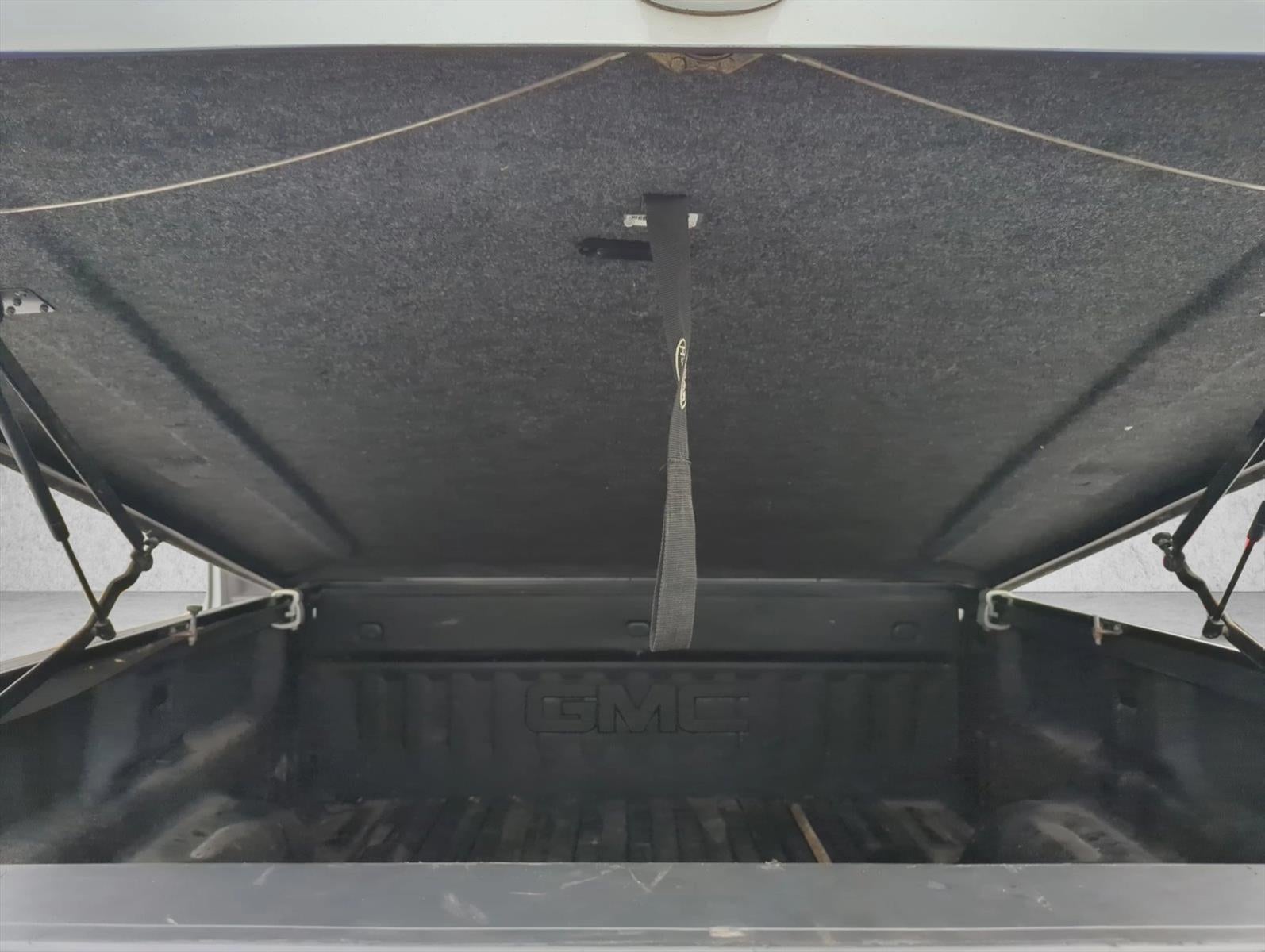 2017 GMC Sierra 1500 Crew Cab Short Box 4-Wheel Drive SLE