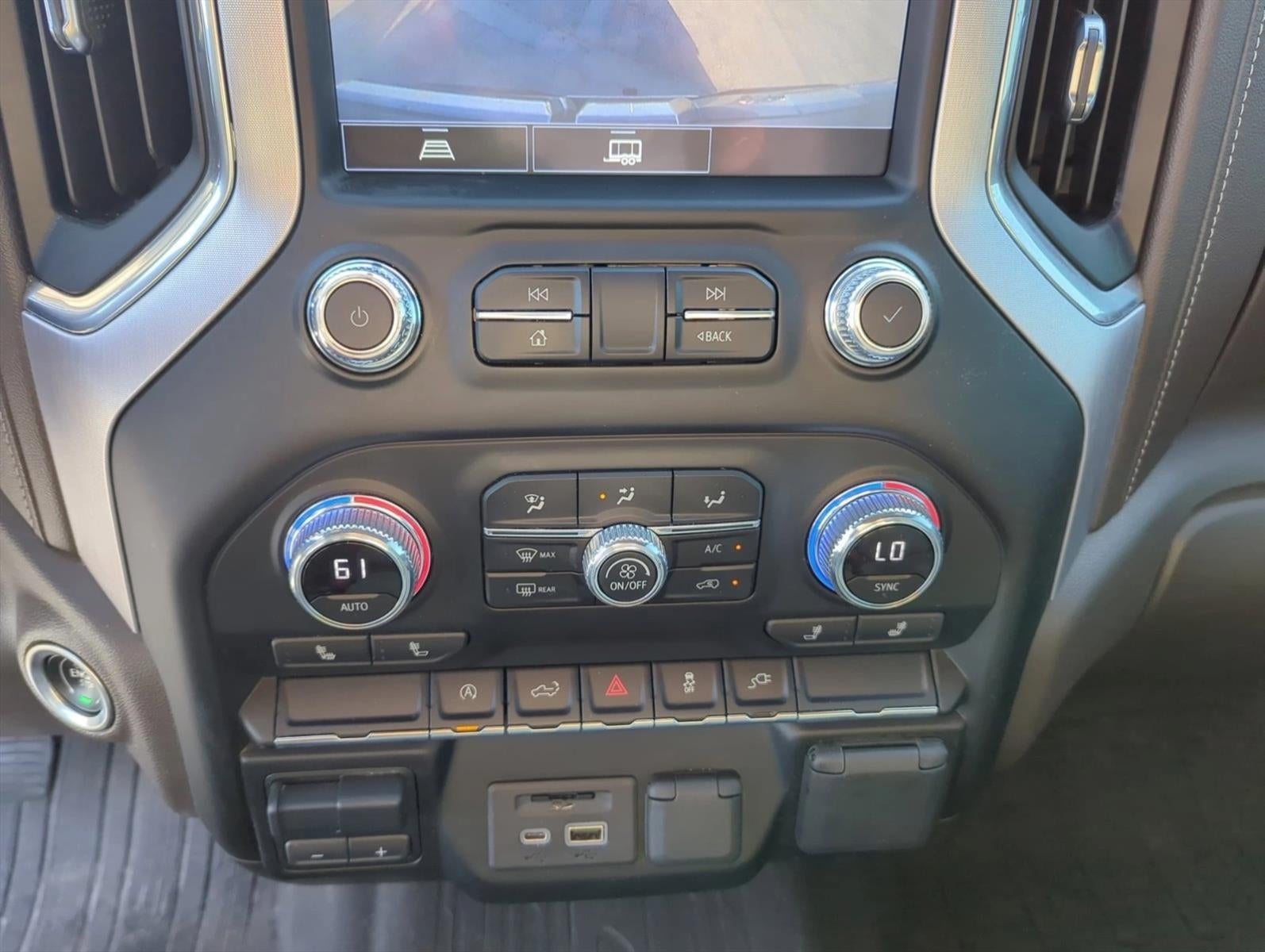 2021 GMC Sierra 1500 Crew Cab Short Box 4-Wheel Drive SLE