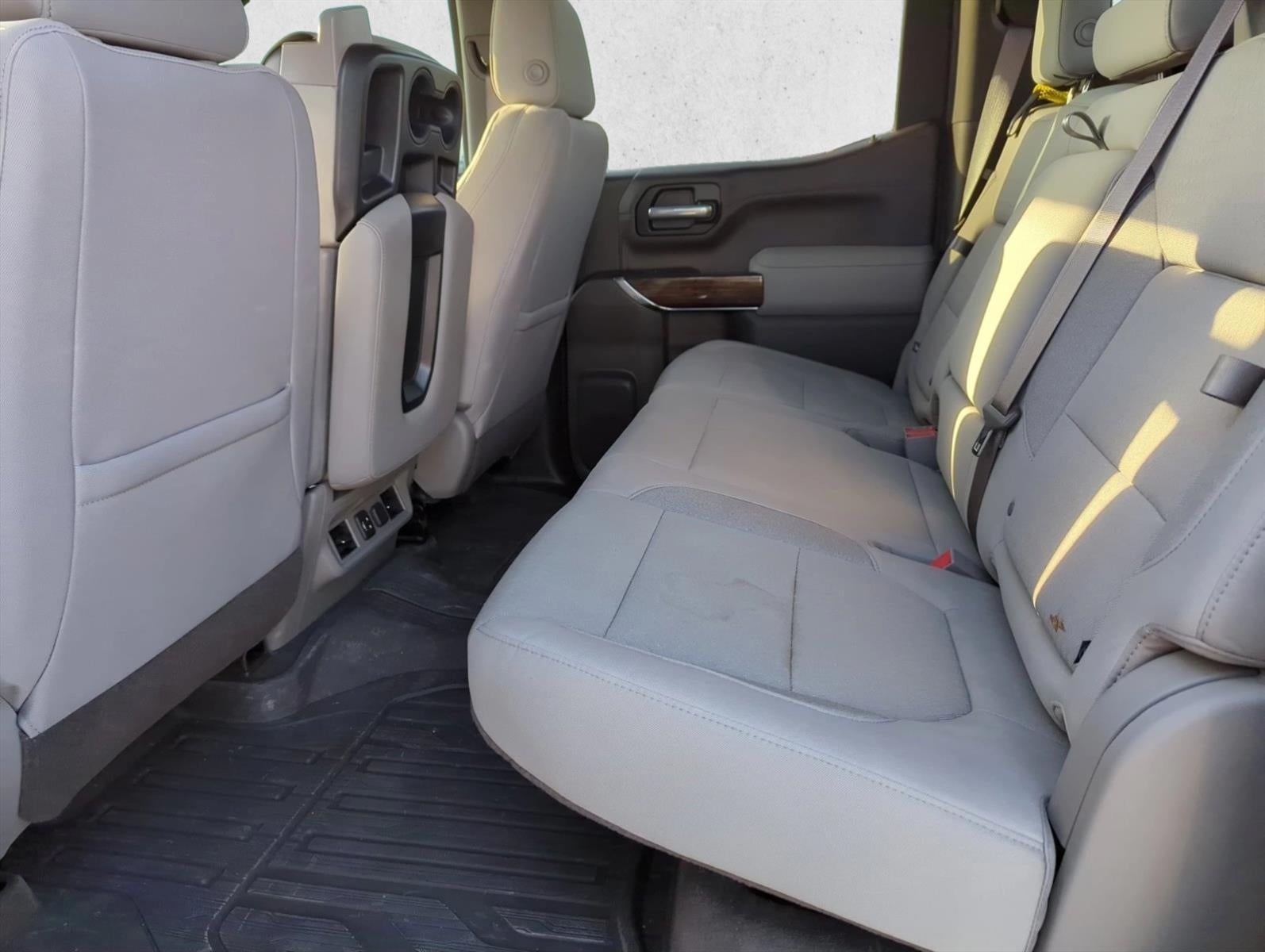 2021 GMC Sierra 1500 Crew Cab Short Box 4-Wheel Drive SLE