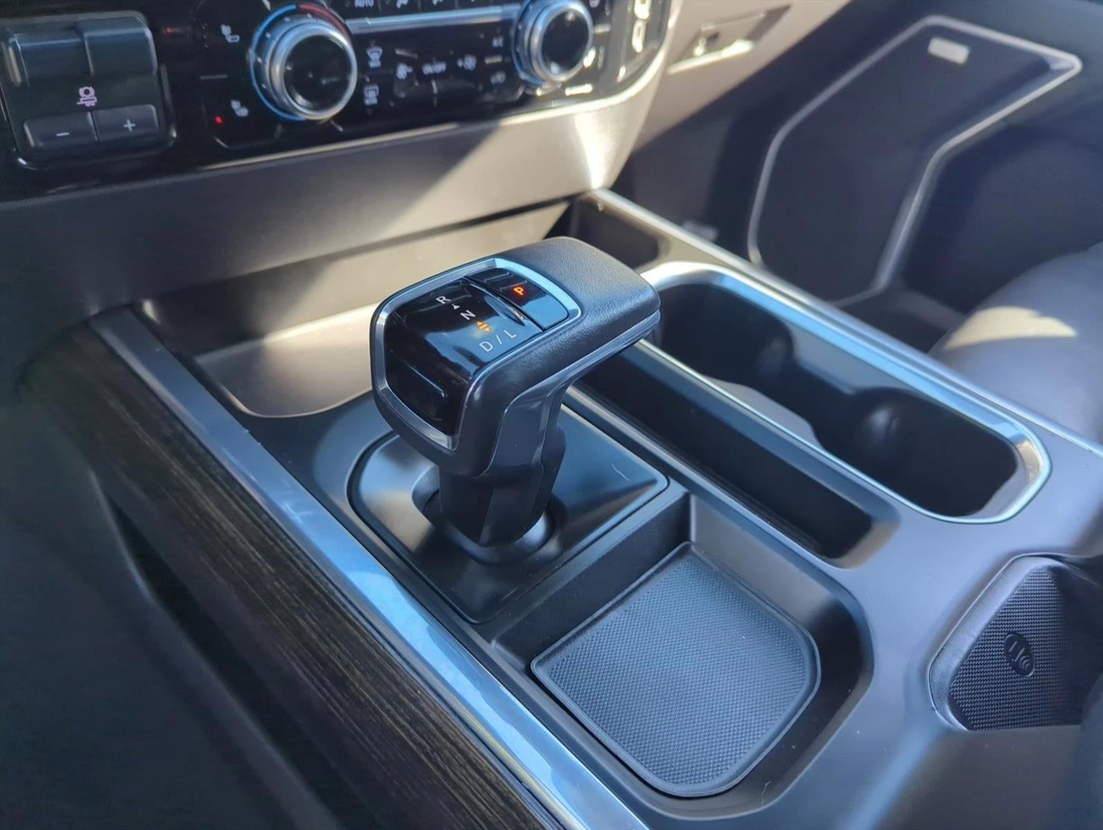 2022 GMC Sierra 1500 Crew Cab Short Box 4-Wheel Drive Elevation 3SB