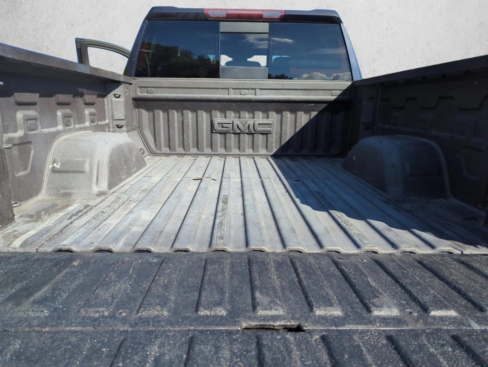 2022 GMC Sierra 1500 Crew Cab Short Box 4-Wheel Drive Elevation 3SB