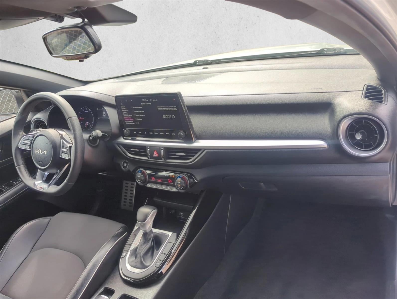 2024 Kia Forte GT-Line IVT
