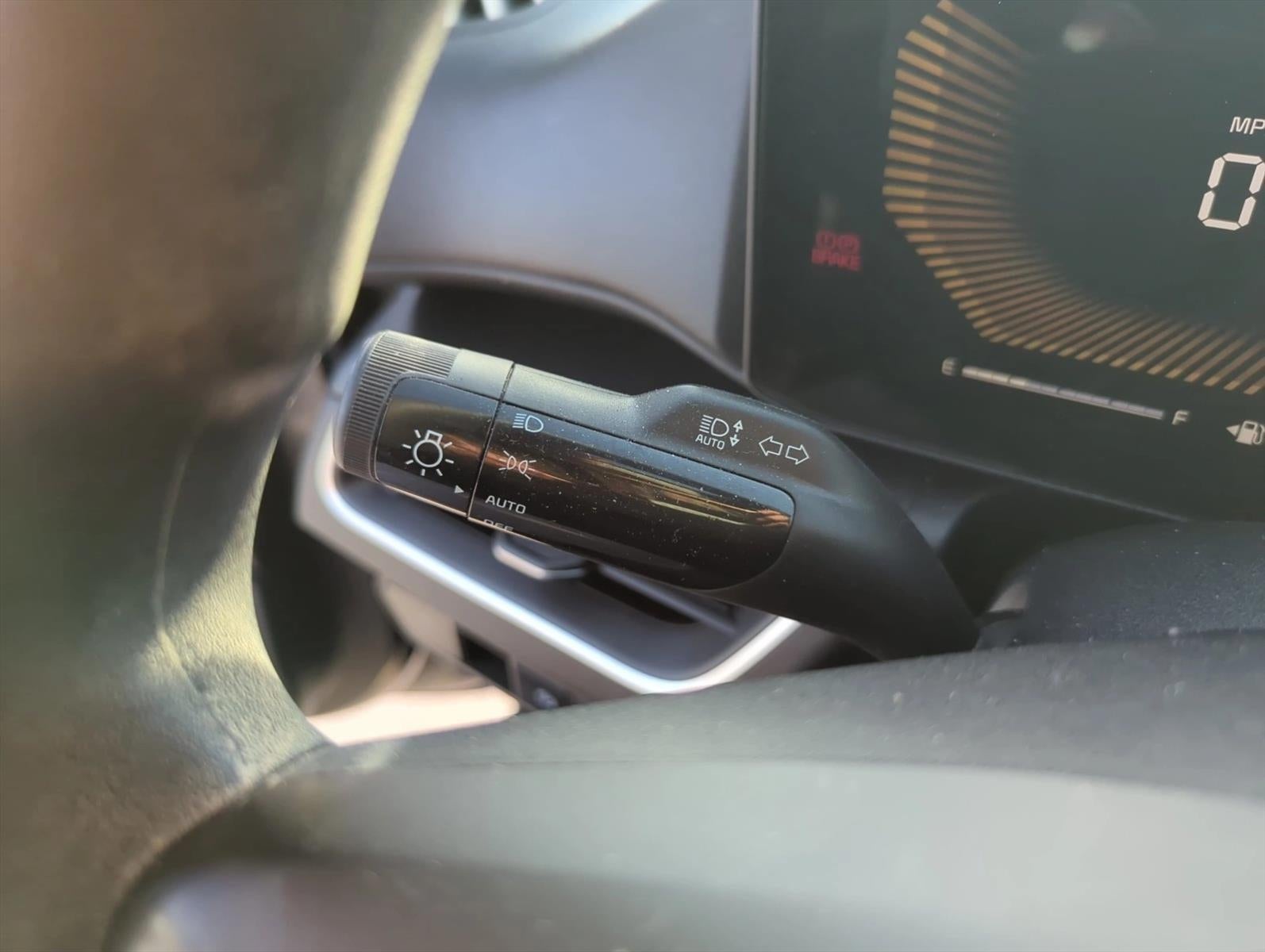 2025 Kia K4 LXS FWD