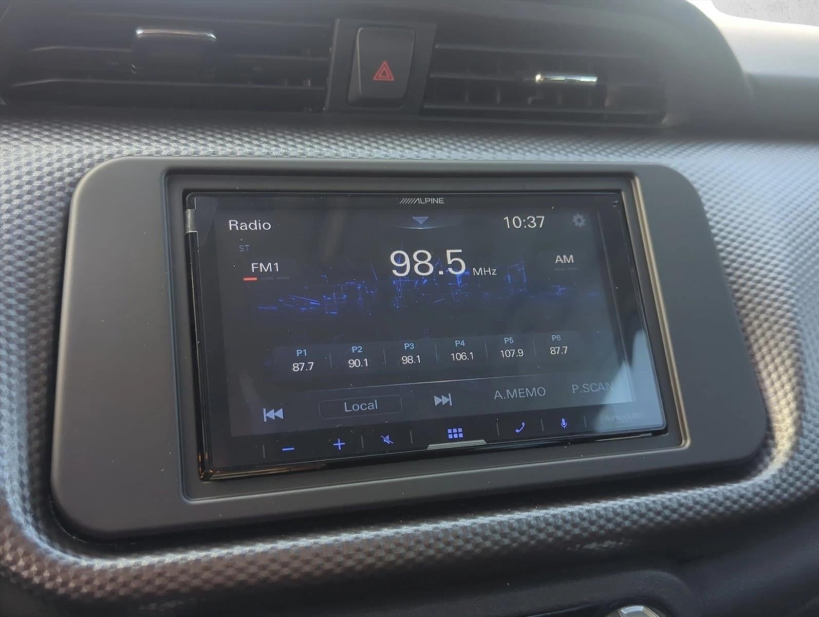 2020 Nissan Kicks SV FWD