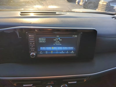 2025 Nissan Kicks S FWD