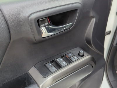 2023 Toyota Tacoma 2WD 2WD TRD Off Road Double Cab 5' Bed V6 AT (Natl)