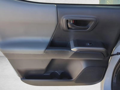 2022 Toyota Tacoma 2WD 2WD SR5 Double Cab 5' Bed V6 AT (GS)