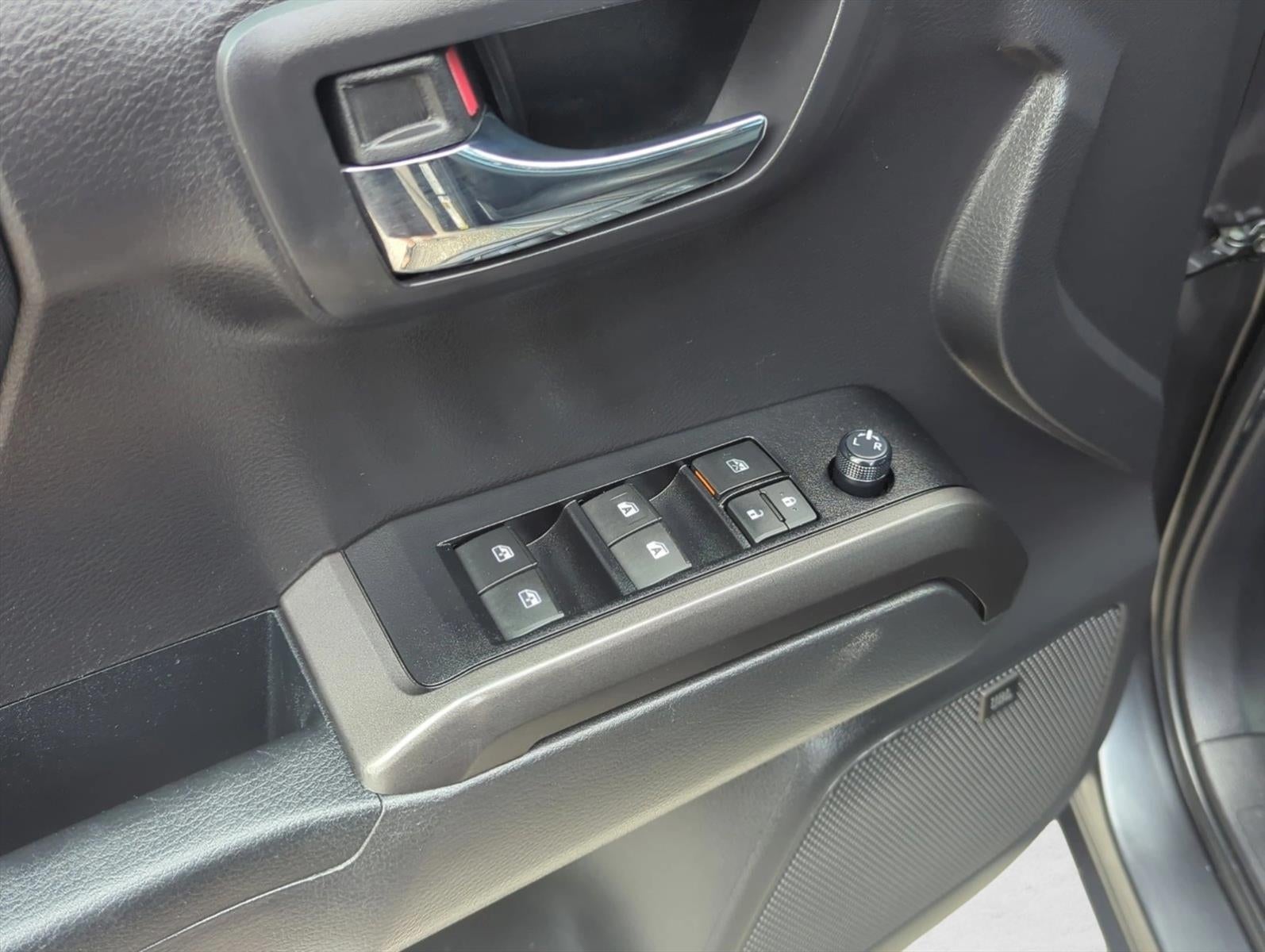 2022 Toyota Tacoma 2WD 2WD TRD Off Road Double Cab 5' Bed V6 AT (Natl)