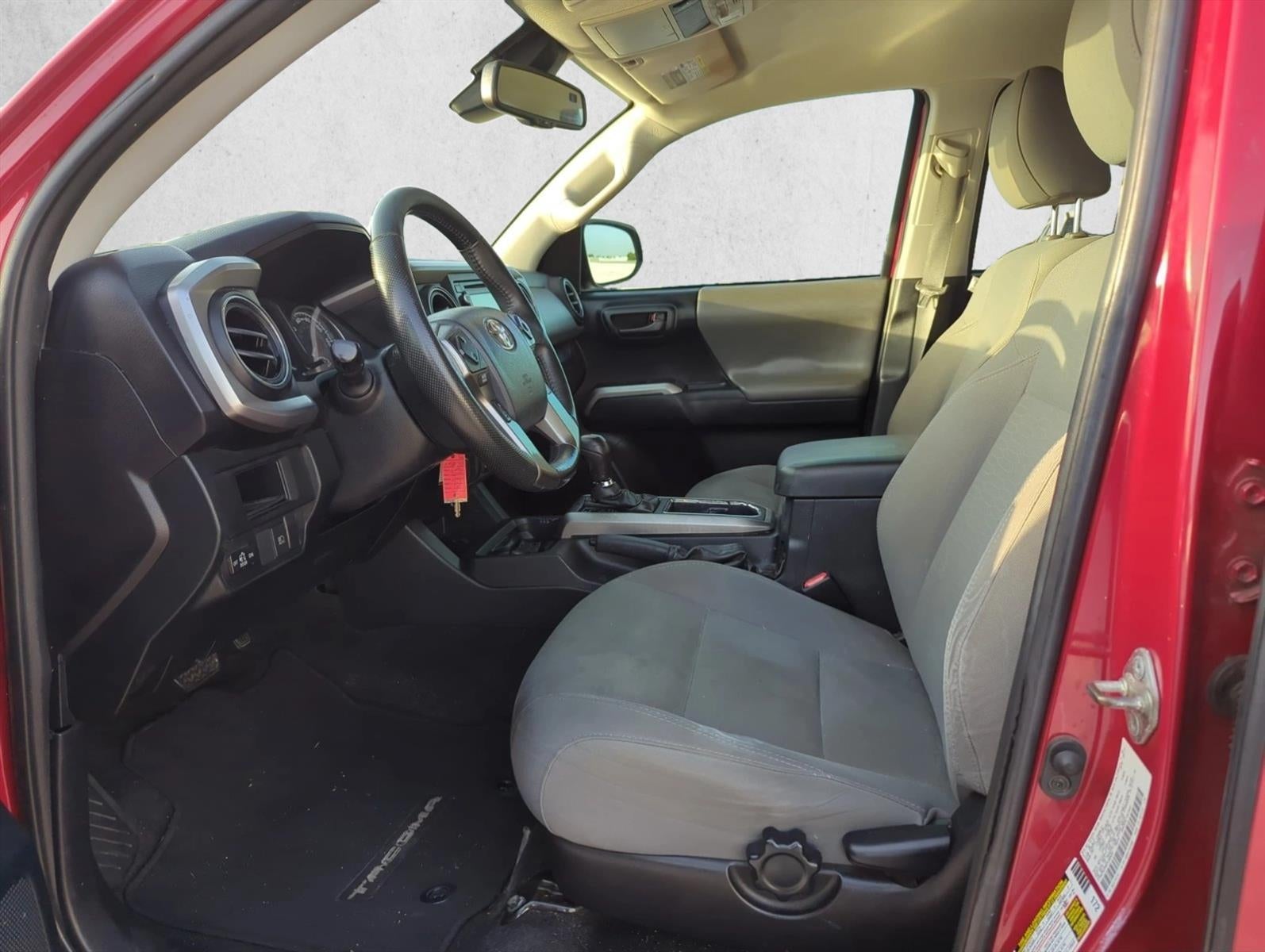 2019 Toyota Tacoma 2WD 2WD SR5 Double Cab 5' Bed V6 AT (GS)