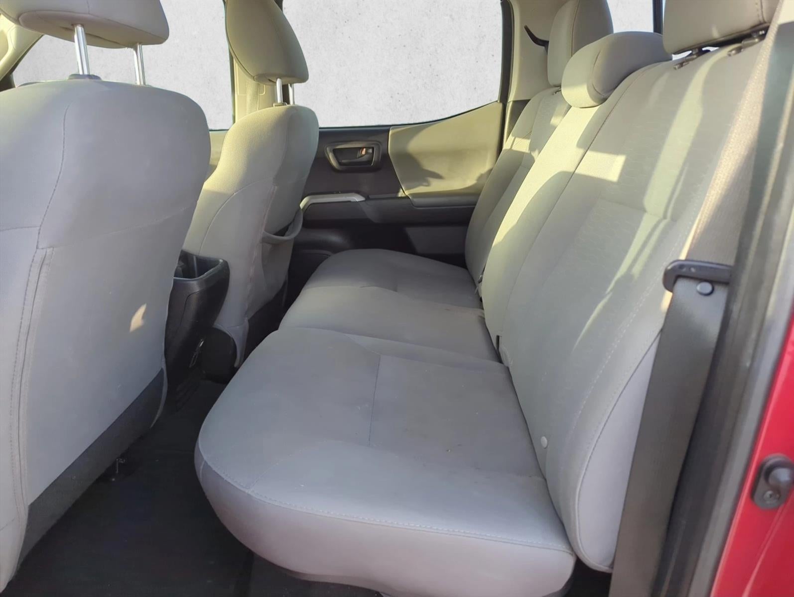 2019 Toyota Tacoma 2WD 2WD SR5 Double Cab 5' Bed V6 AT (GS)