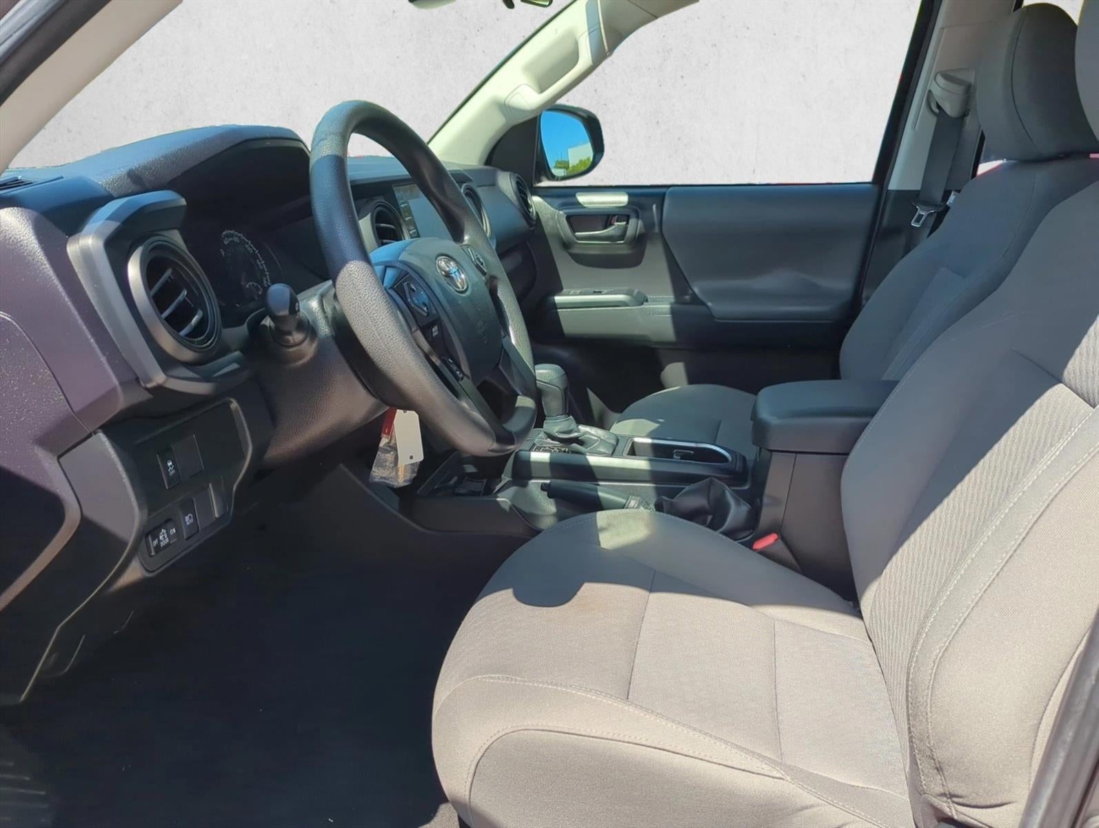 2023 Toyota Tacoma 4WD 4WD SR Double Cab 5' Bed V6 AT (GS)