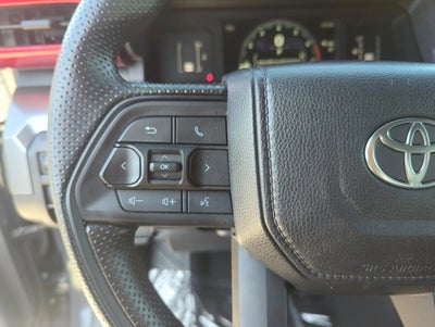 2025 Toyota Tacoma 2WD 2WD SR5 Double Cab 5' Bed AT (SE)