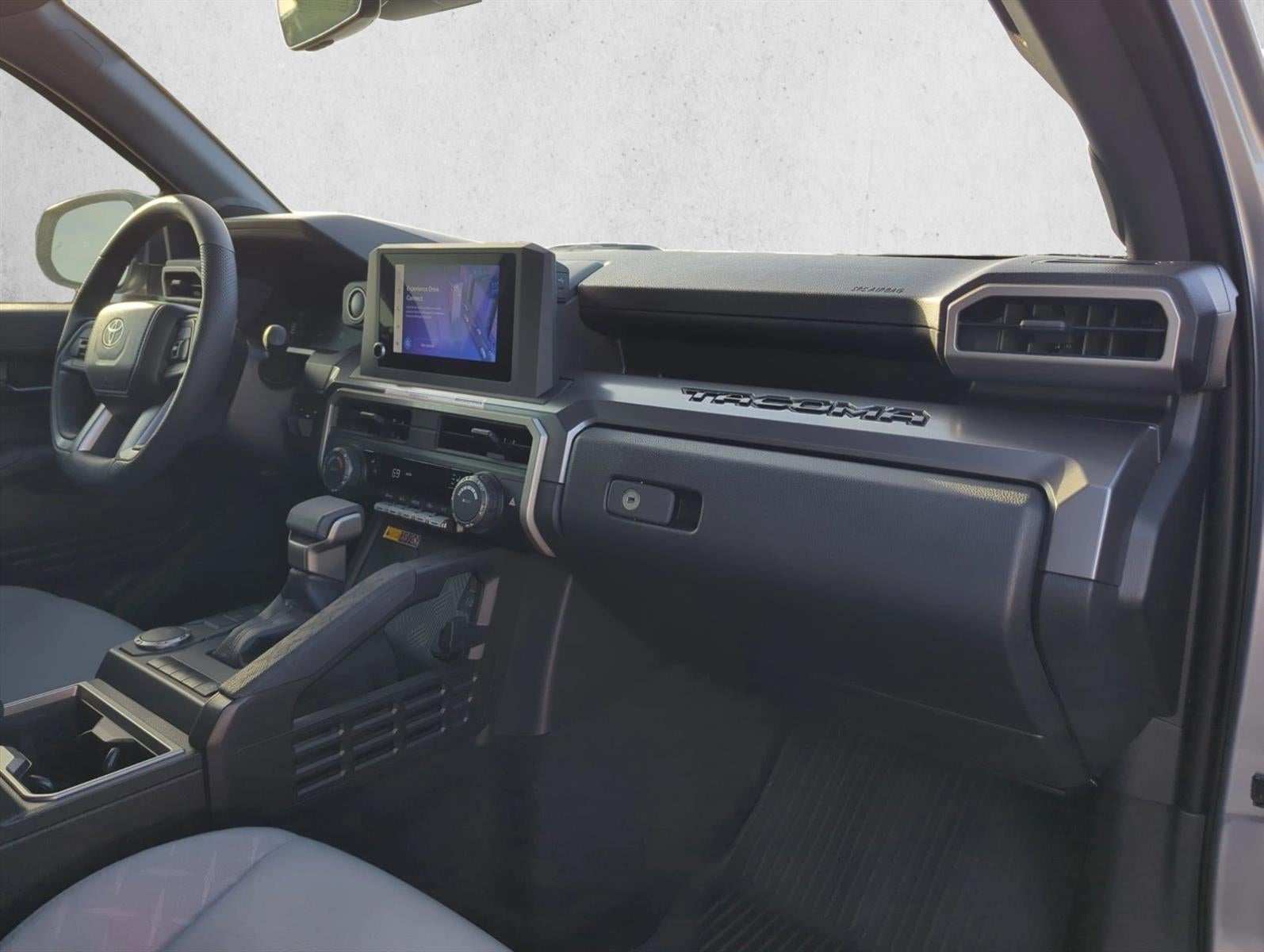 2024 Toyota Tacoma 2WD 2WD SR5 Double Cab 5' Bed AT (Natl)