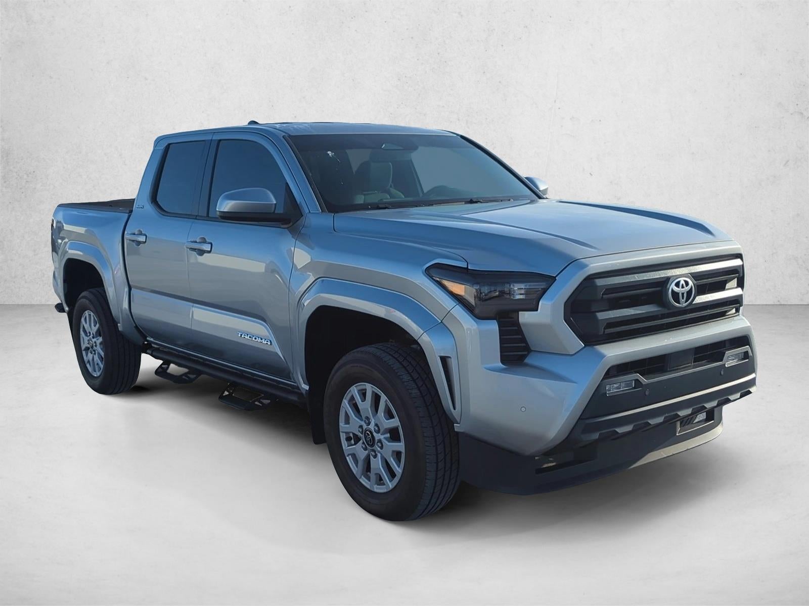 2024 Toyota Tacoma 2WD 2WD SR5 Double Cab 5' Bed AT (Natl)