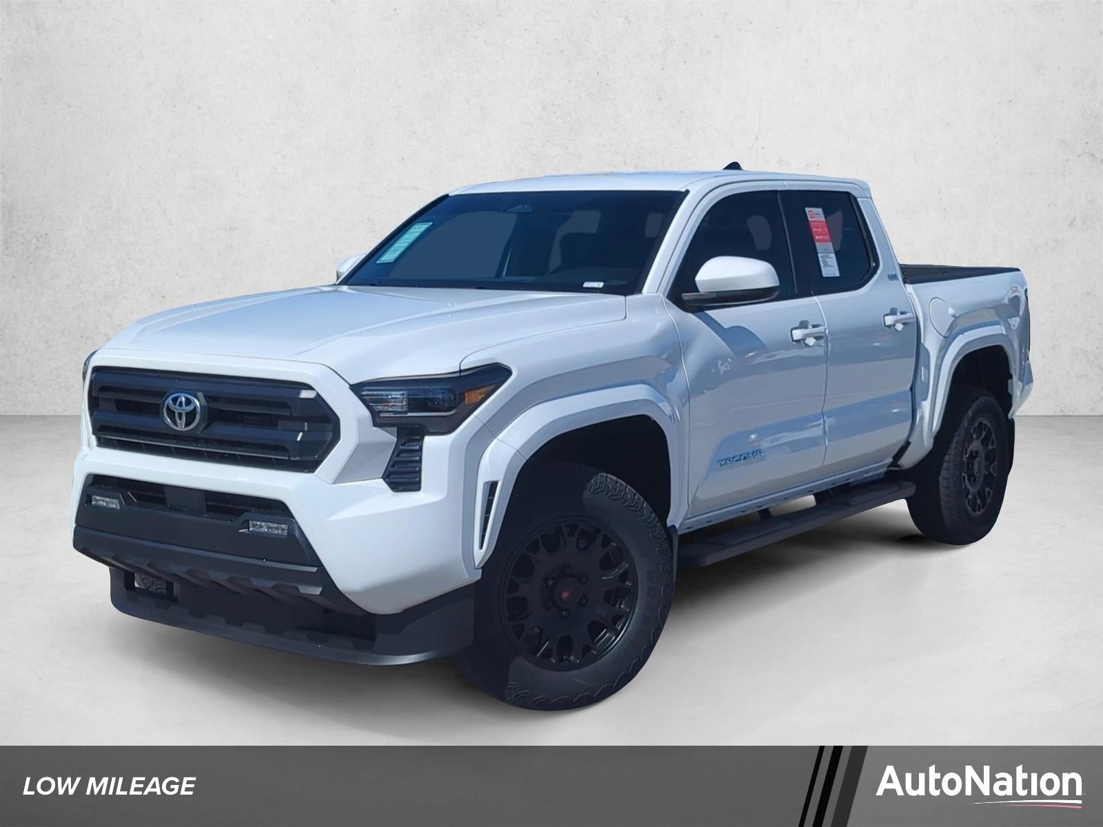 2026 Toyota Tacoma 2WD 2WD SR5 Double Cab 5' Bed AT (SE)