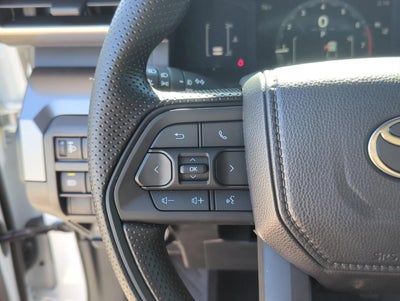 2026 Toyota Tacoma 2WD 2WD SR5 Double Cab 5' Bed AT (SE)