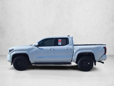2026 Toyota Tacoma 2WD 2WD SR5 Double Cab 5' Bed AT (SE)