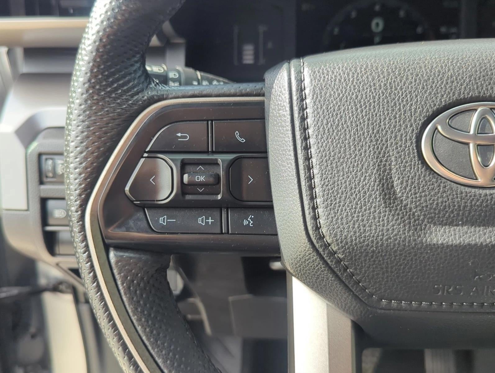 2024 Toyota Tacoma 2WD 2WD SR5 Double Cab 5' Bed AT (SE)