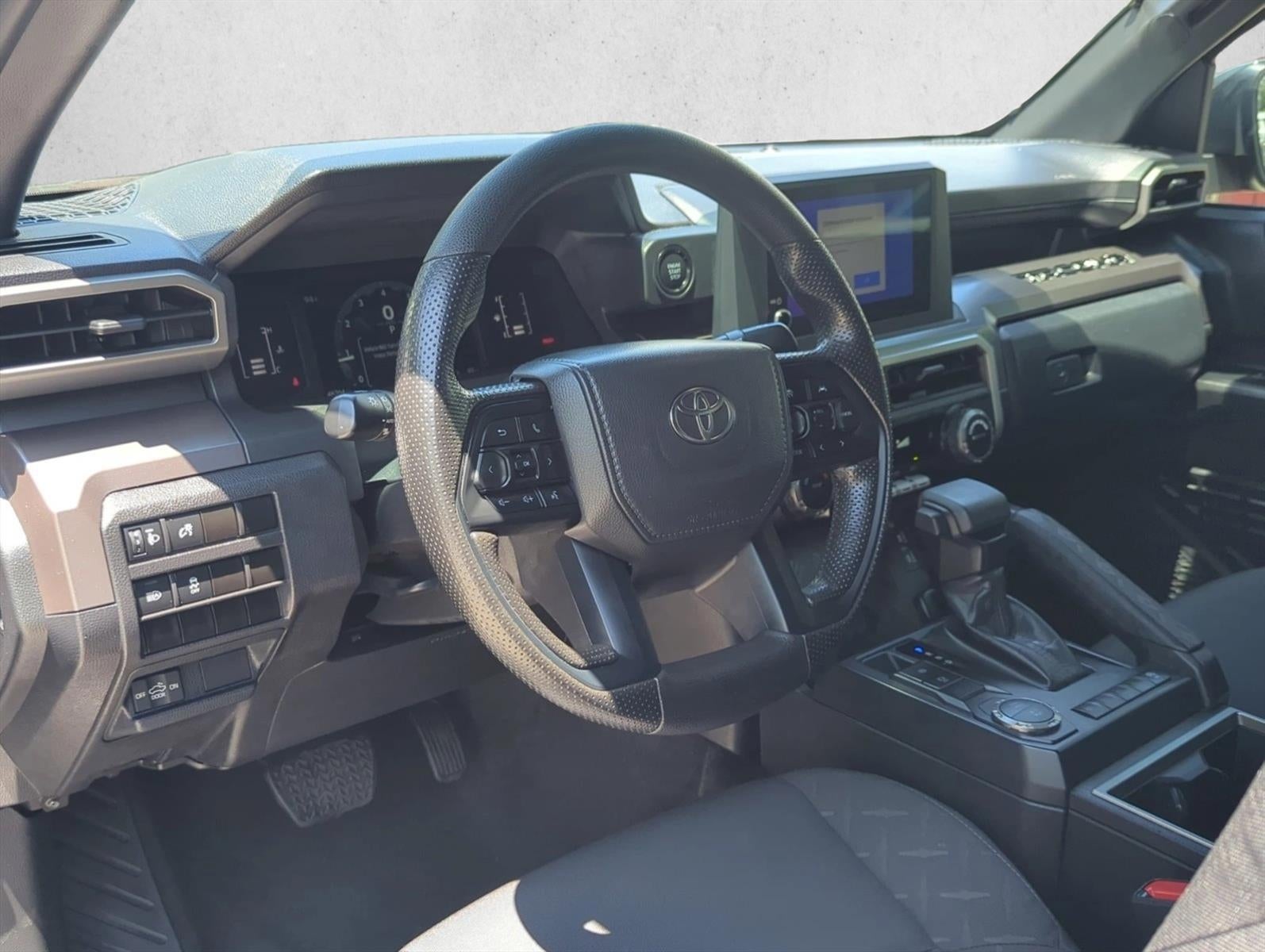 2024 Toyota Tacoma 2WD 2WD SR5 Double Cab 5' Bed AT (Natl)