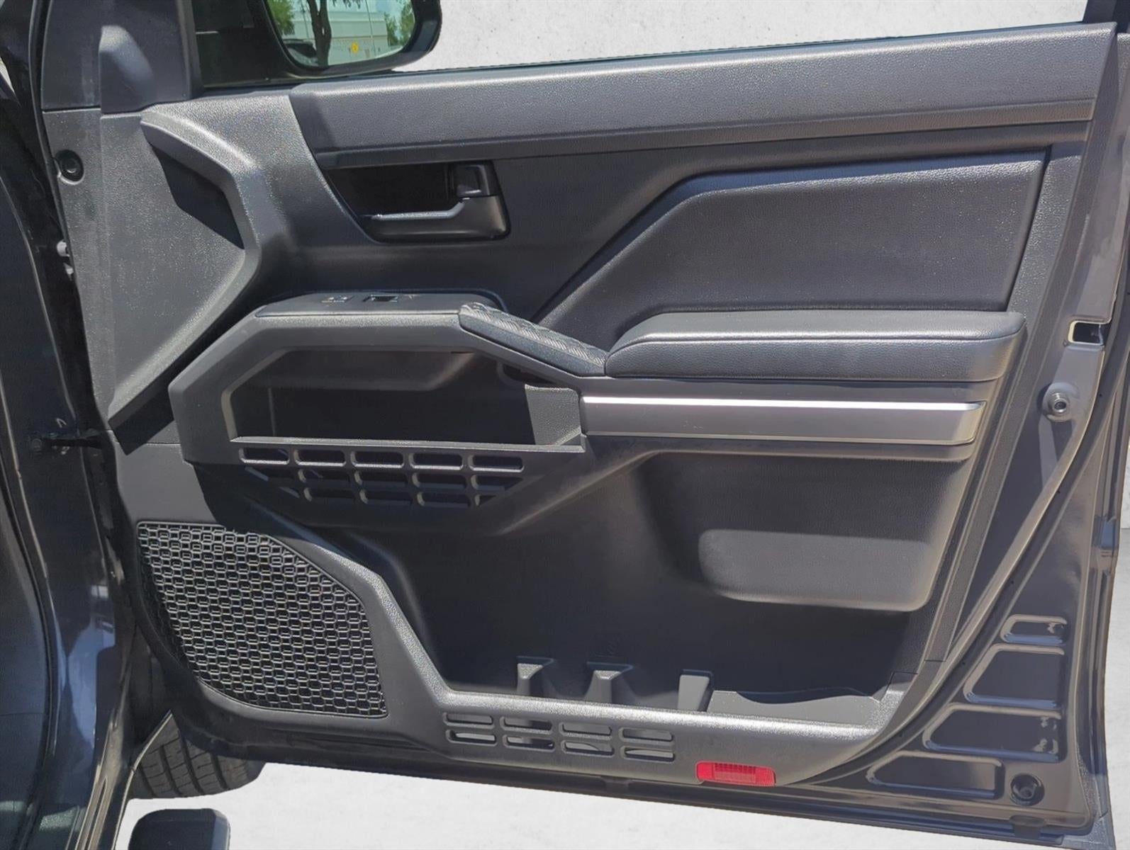 2024 Toyota Tacoma 2WD 2WD SR5 Double Cab 5' Bed AT (Natl)