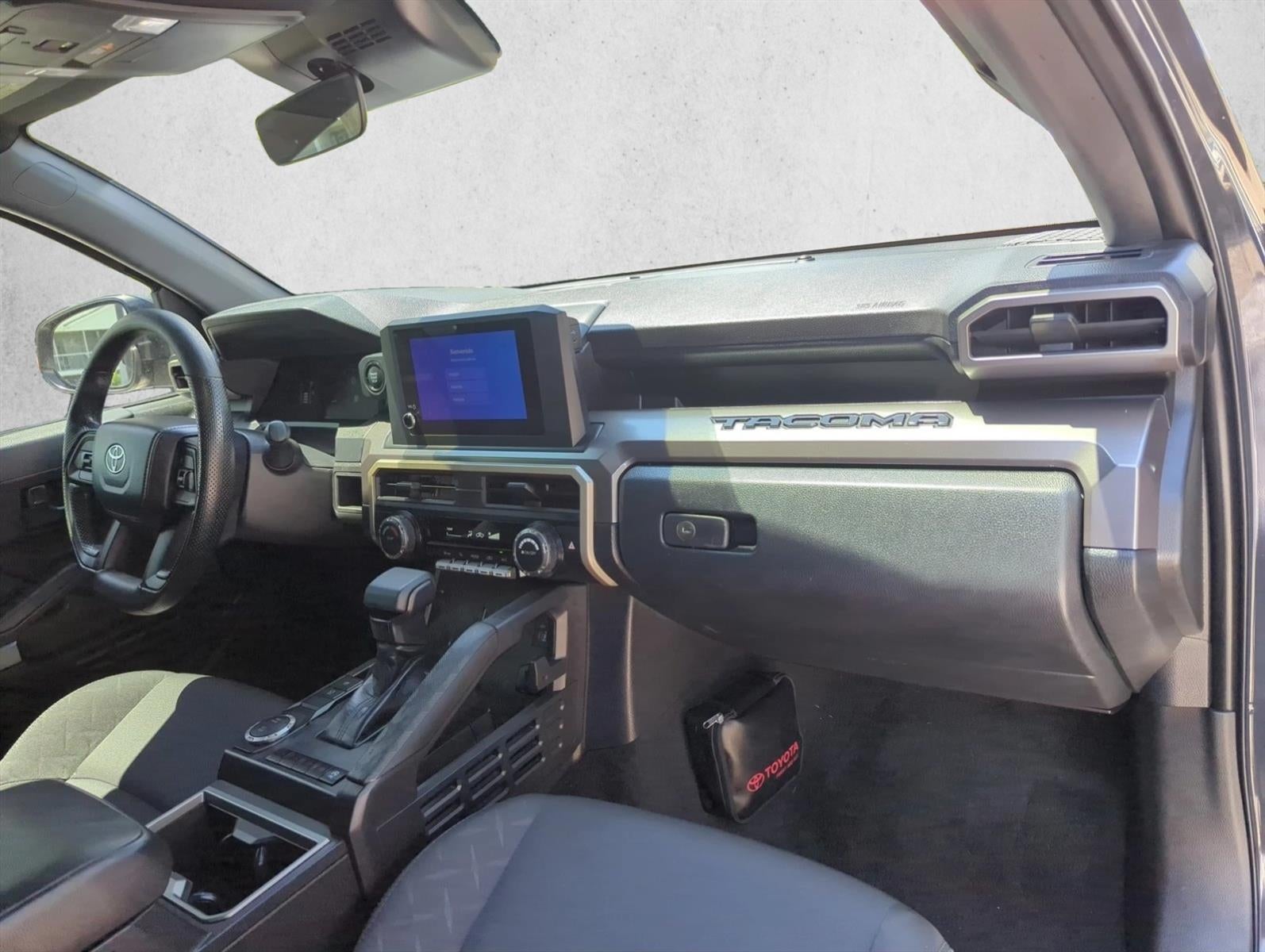 2024 Toyota Tacoma 2WD 2WD SR5 Double Cab 5' Bed AT (Natl)