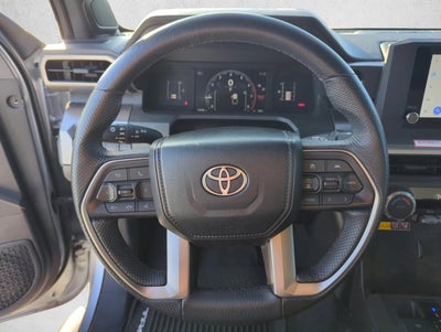 2024 Toyota Tacoma 2WD 2WD SR5 Double Cab 5' Bed AT (SE)